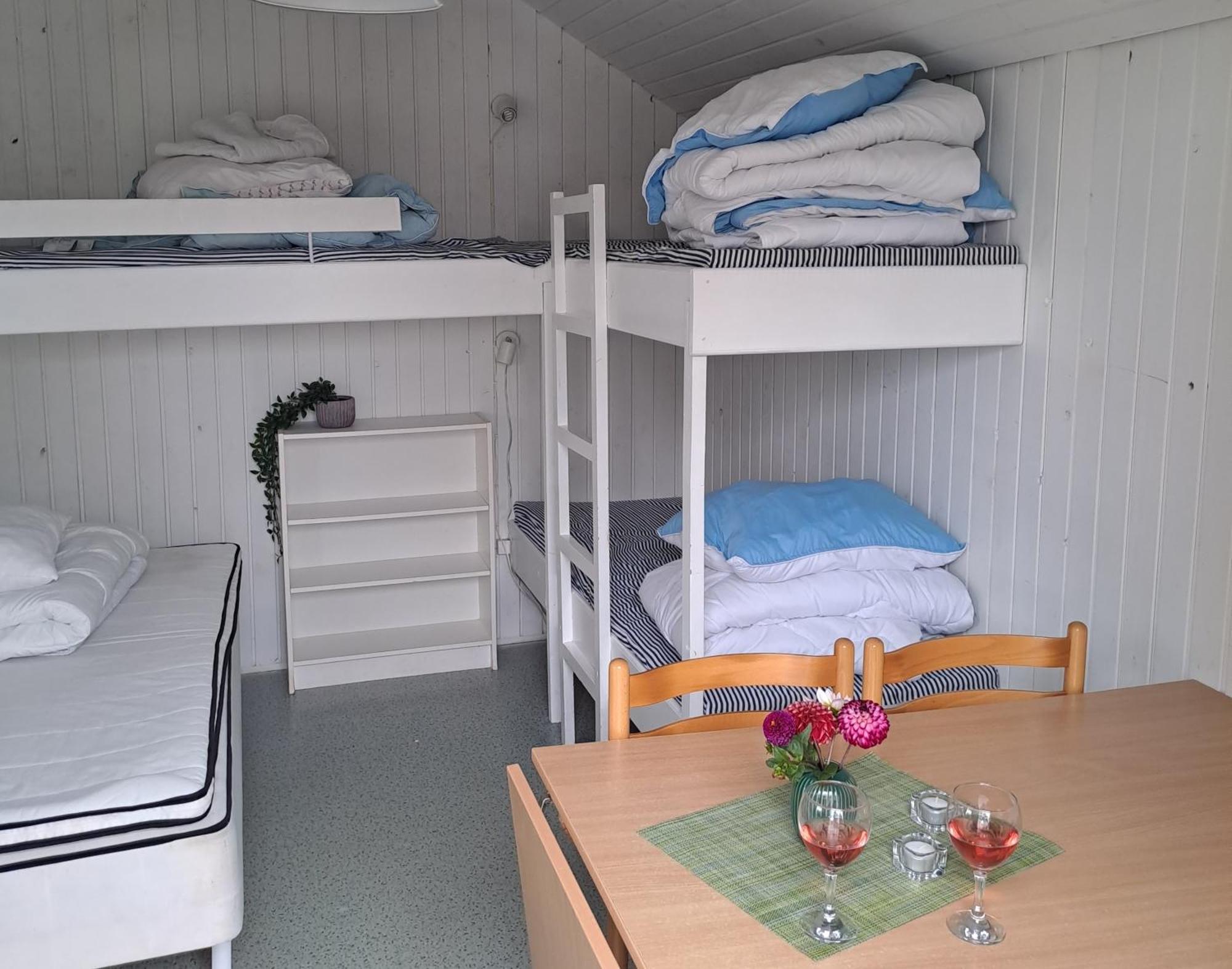 - 1 Rums Campsite *